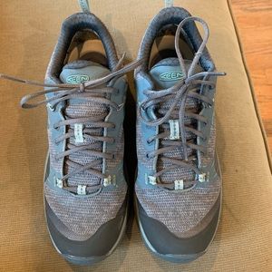 Keen Terradora waterproof Size 7 hiking